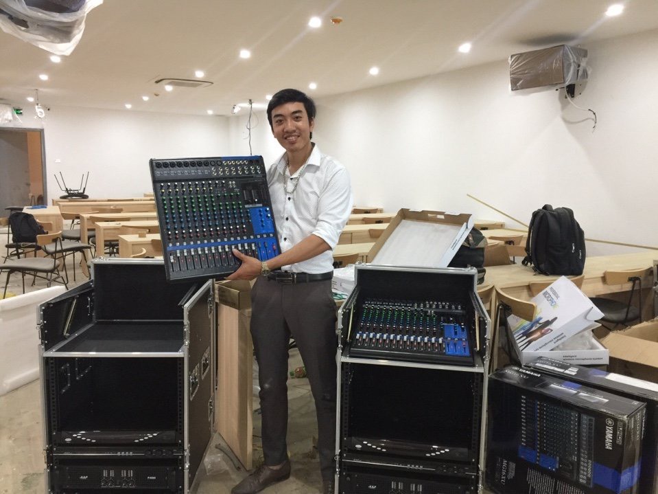 Lắp đặt hệ thống âm thanh Phòng họp tại TP Quảng Trị 1